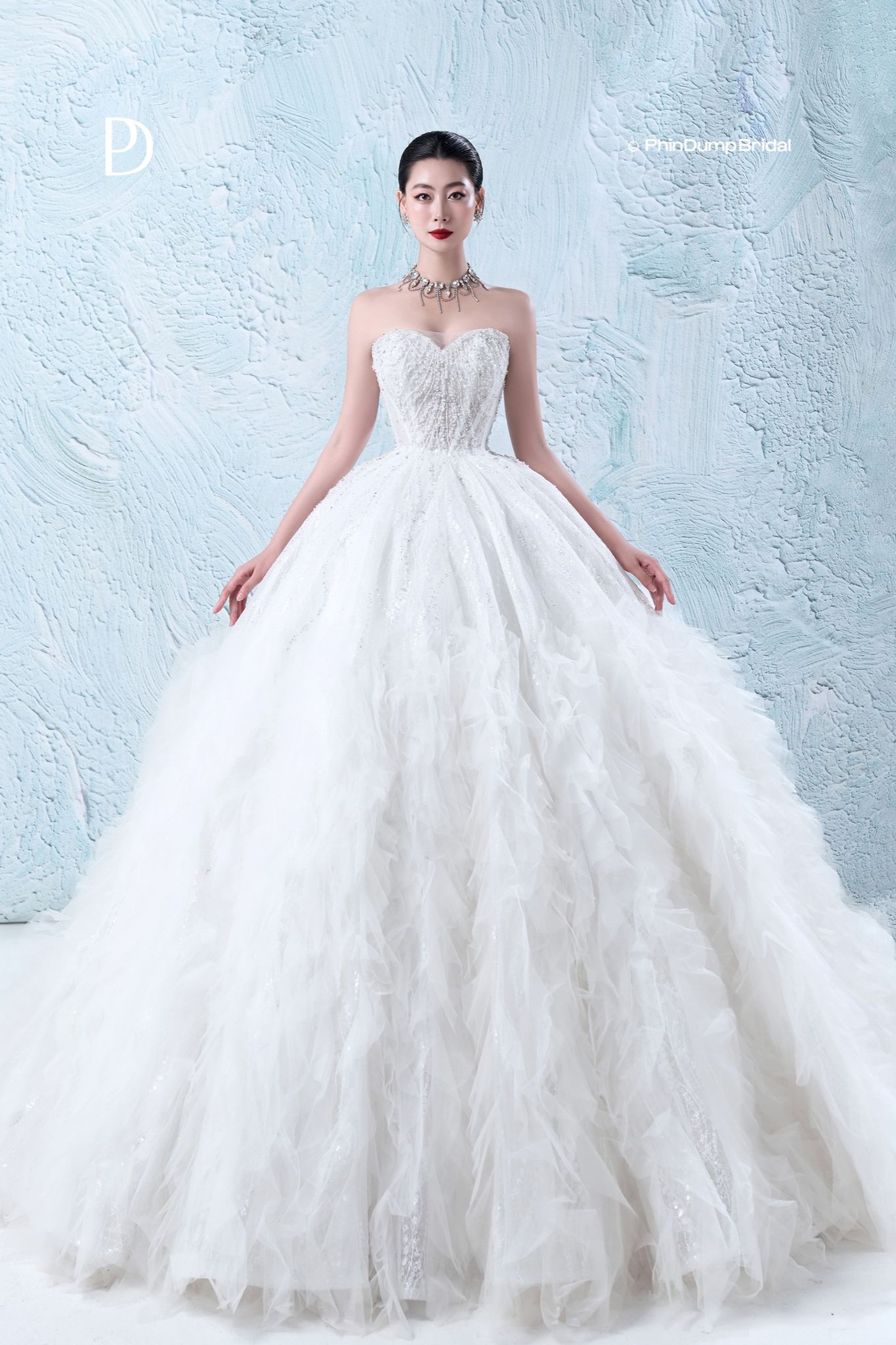 Dáng người cao gầy