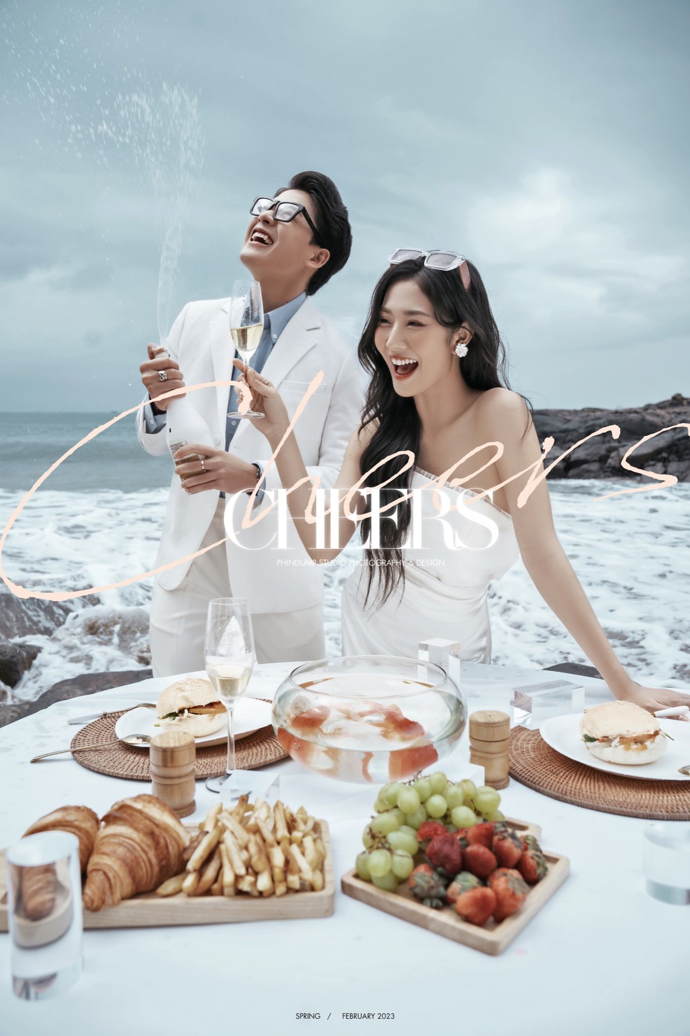 Khoảnh khắc cười đùa tự nhiên