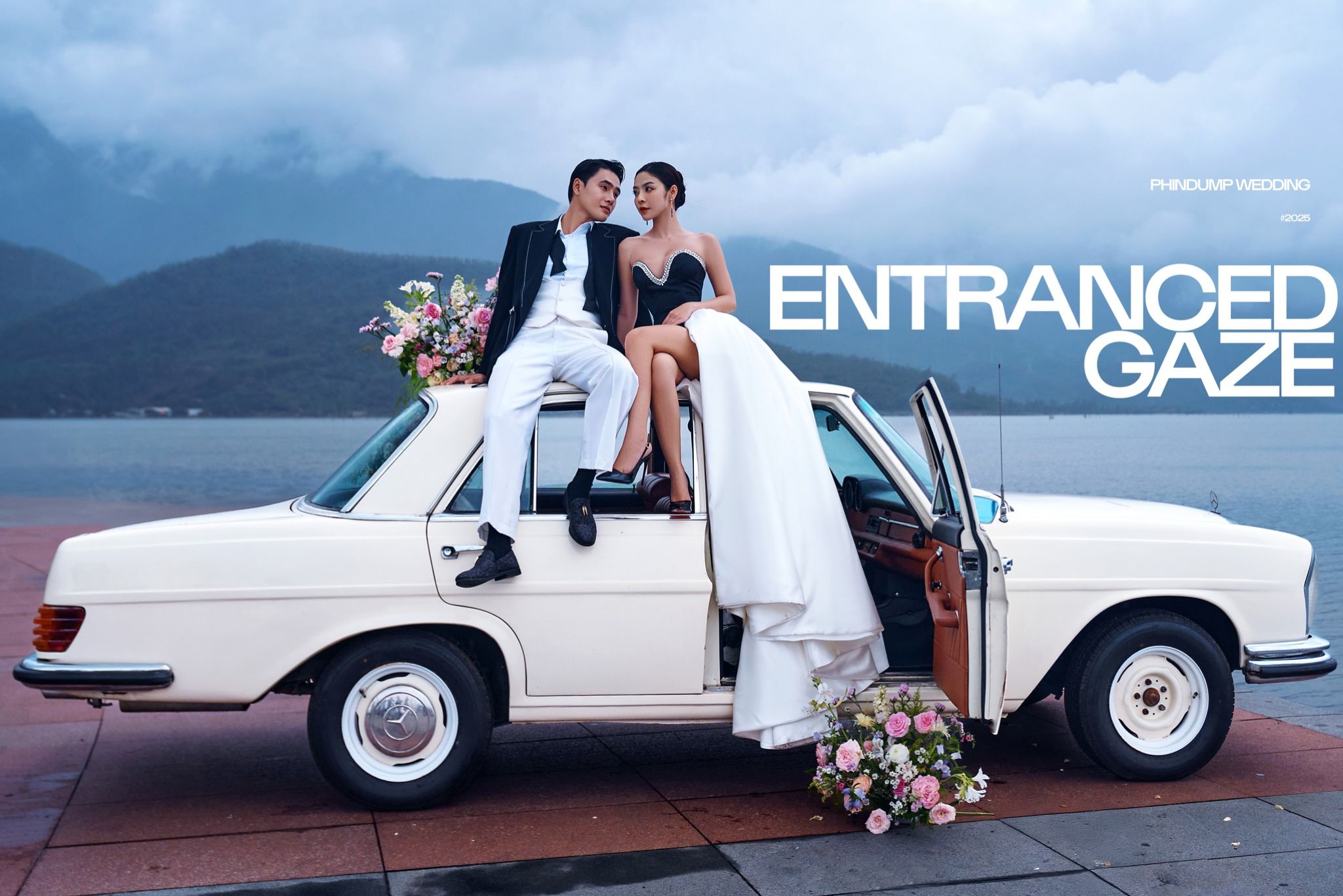 Chi phí thuê xe cổ đã bao gồm trong gói chụp ảnh cưới ngoại cảnh của PhinDump Wedding chưa?