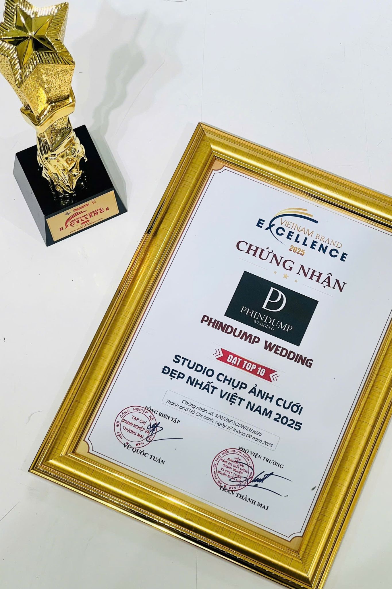 Khẳng định uy tín với giải thưởng Top 10 Studio Chụp Ảnh Cưới Đẹp Nhất Việt Nam 2025