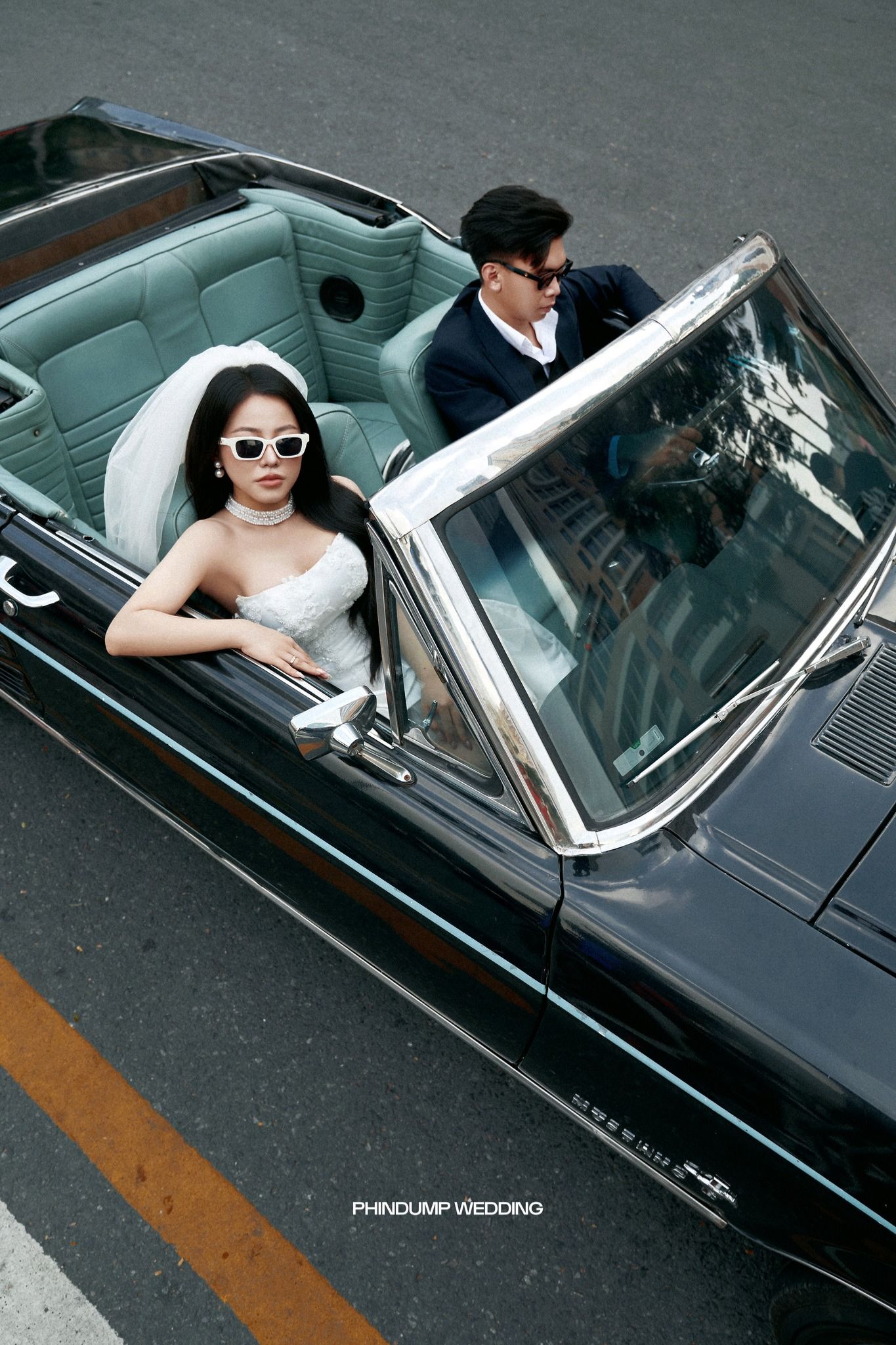 Tôn lên phong cách thời trang và thần thái dâu rể