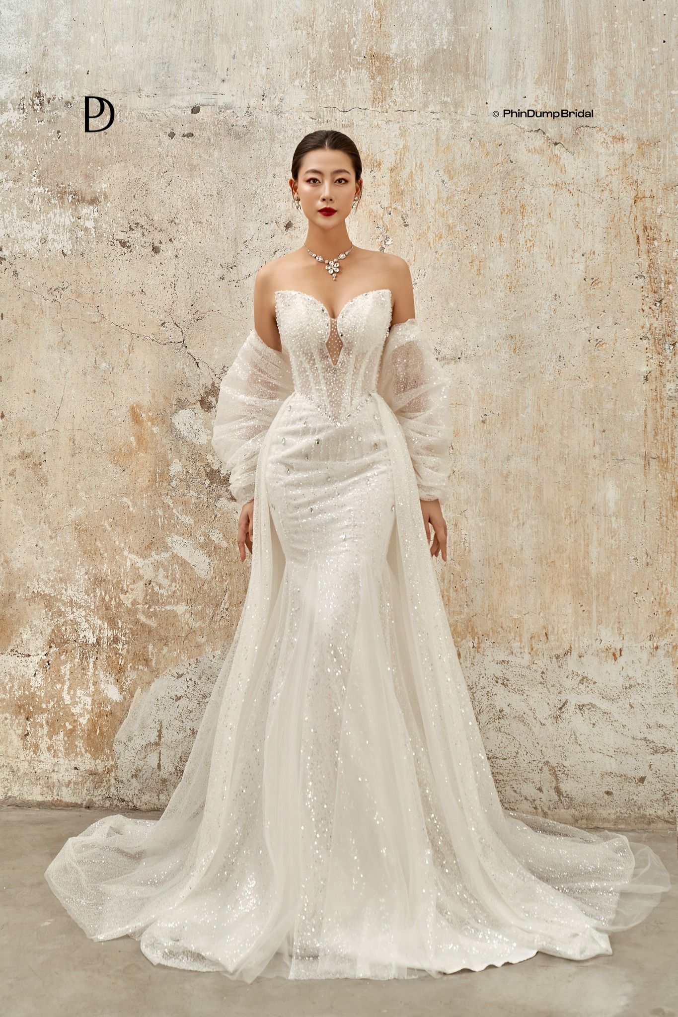 Váy cưới đuôi cá tôn dáng quyến rũ