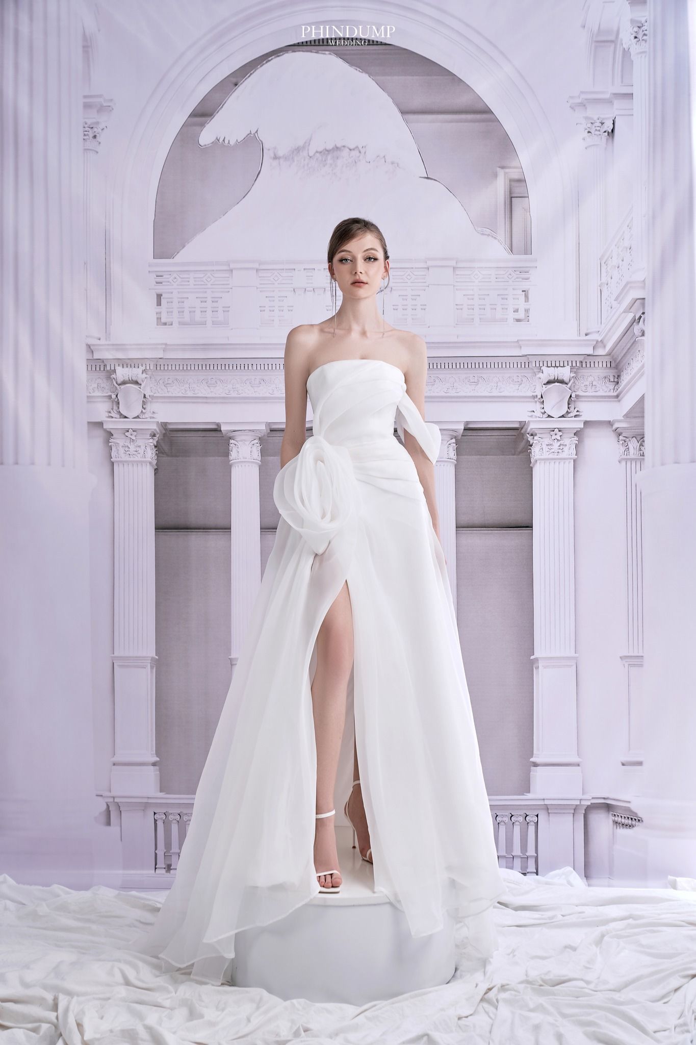 Ưu tiên chất liệu nhẹ và thoáng mát