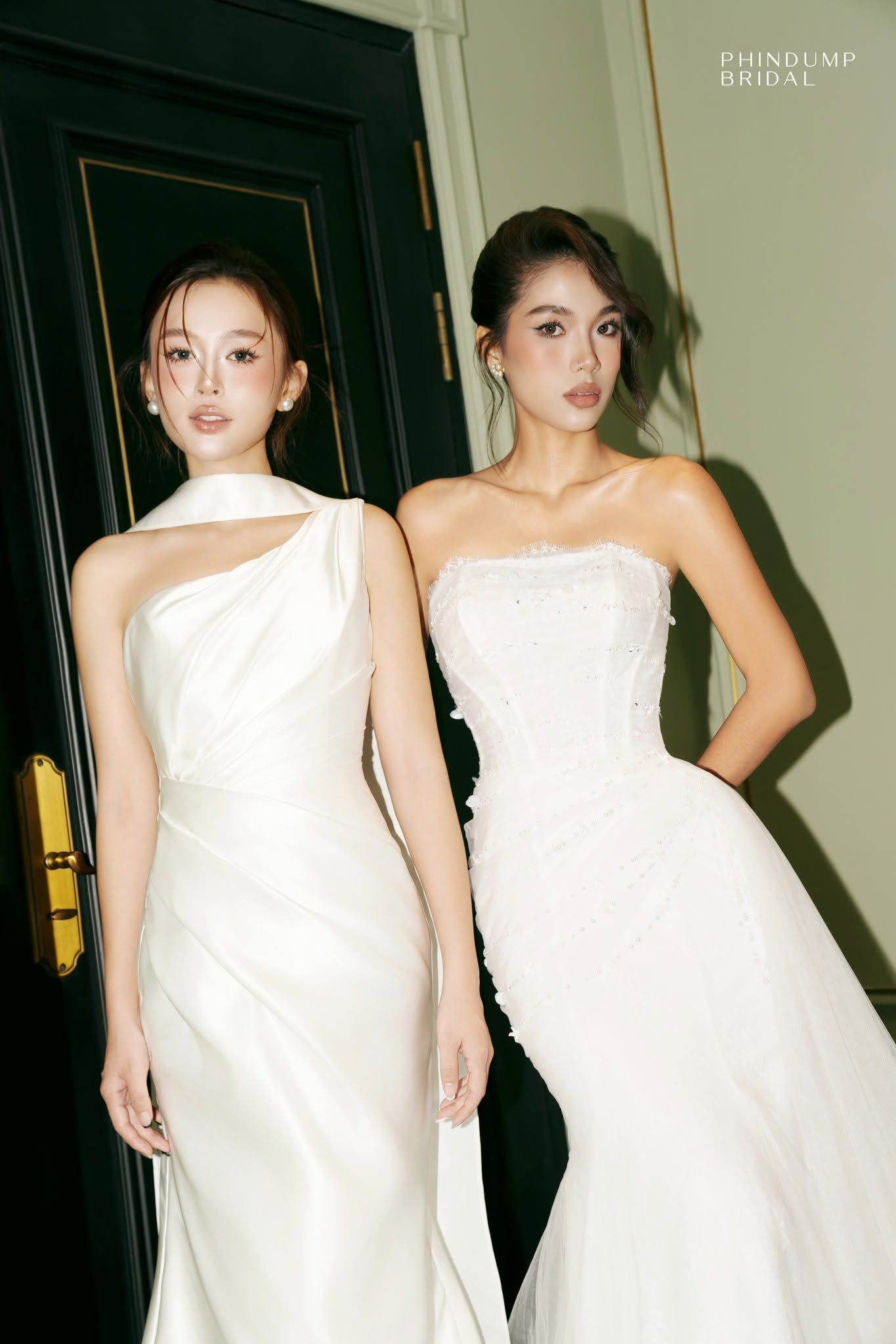 Váy cưới dáng suông tối giản