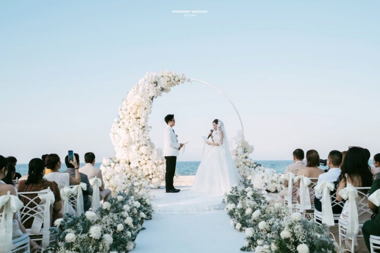 Lễ Vow là gì? 5 gợi ý viết lời thề nguyện (Wedding Vows) hay và ý nghĩa